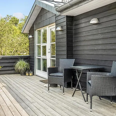 Awesome Home In Ebeltoft With Sauna